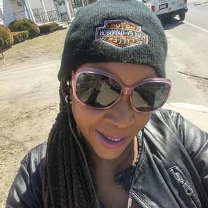 Meet your Posher, Paris